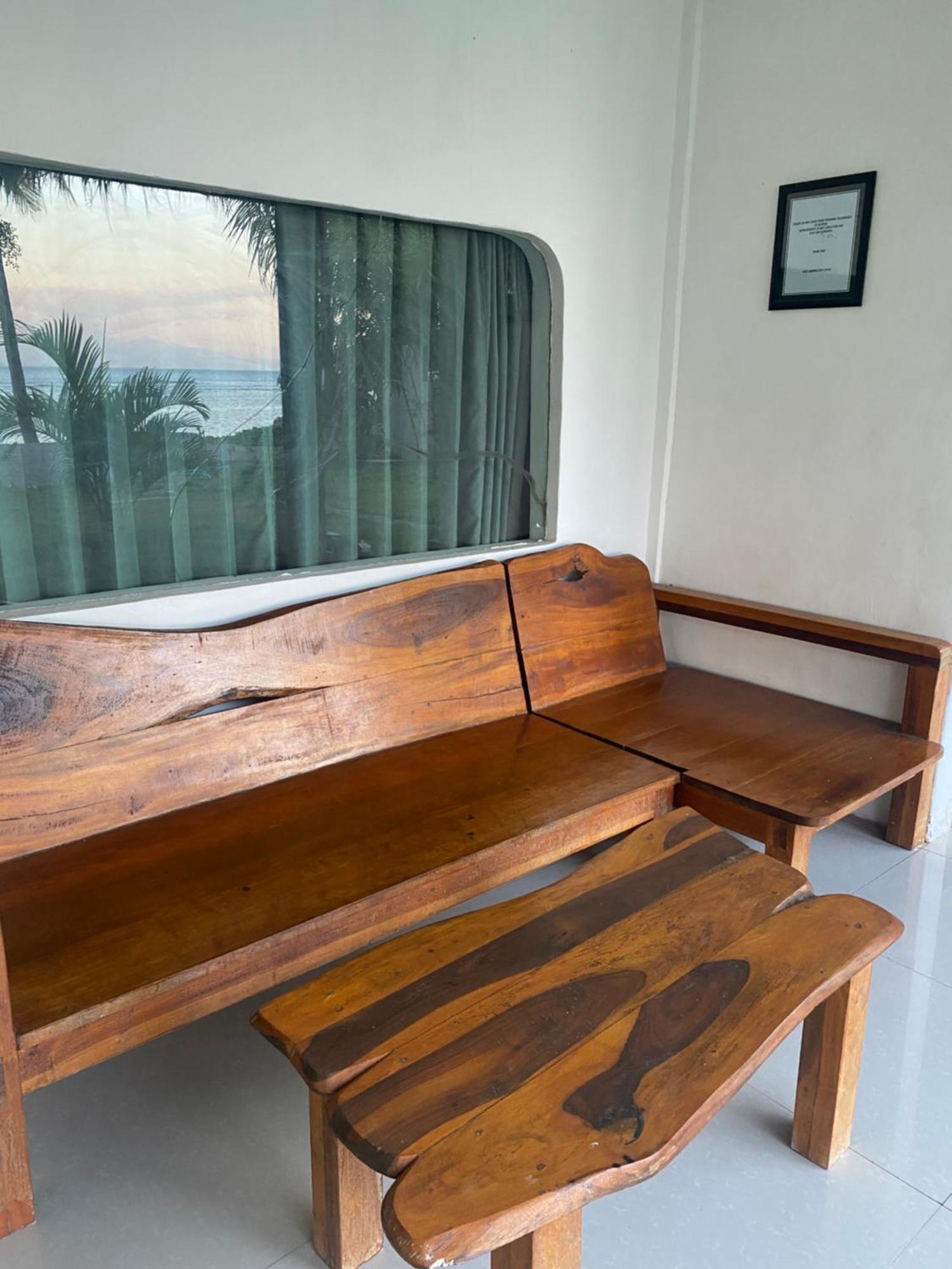 East Lombok Dive Hotel - 3 Private Rooms On The Beach Labuhan Pandan المظهر الخارجي الصورة